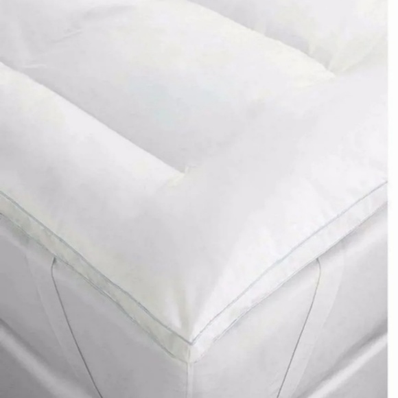 Martha Stewart Collection Gel Infused Allergy Wise - Picture 3 of 8